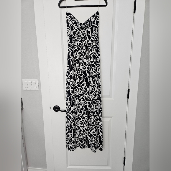 Dark navy and white strapless dress - Picture 1 of 2